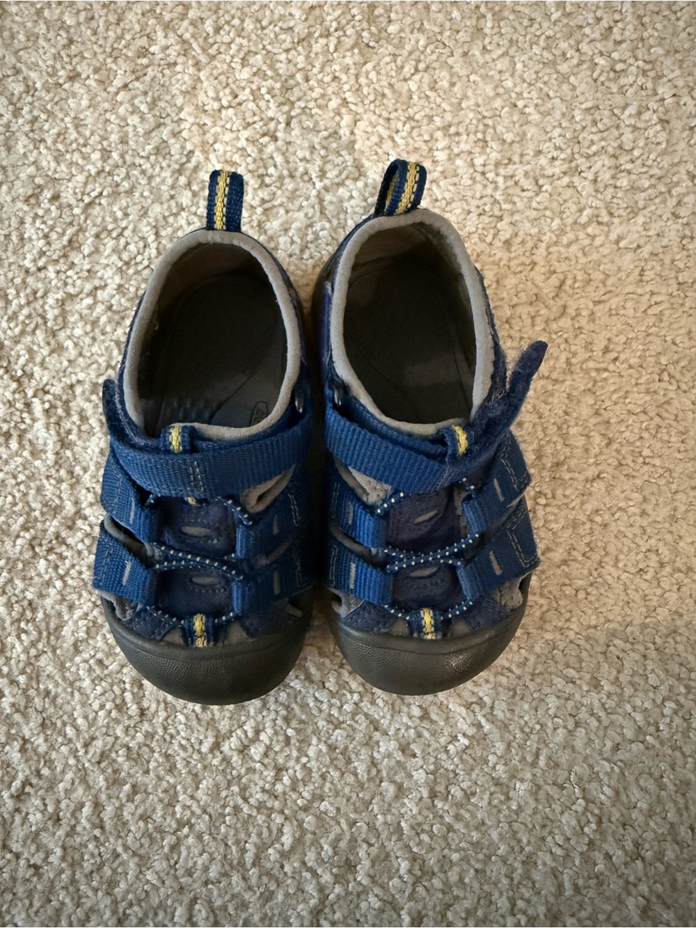 Kids Keen Newport H2 Sandals Size 7 - - Velcro Strap